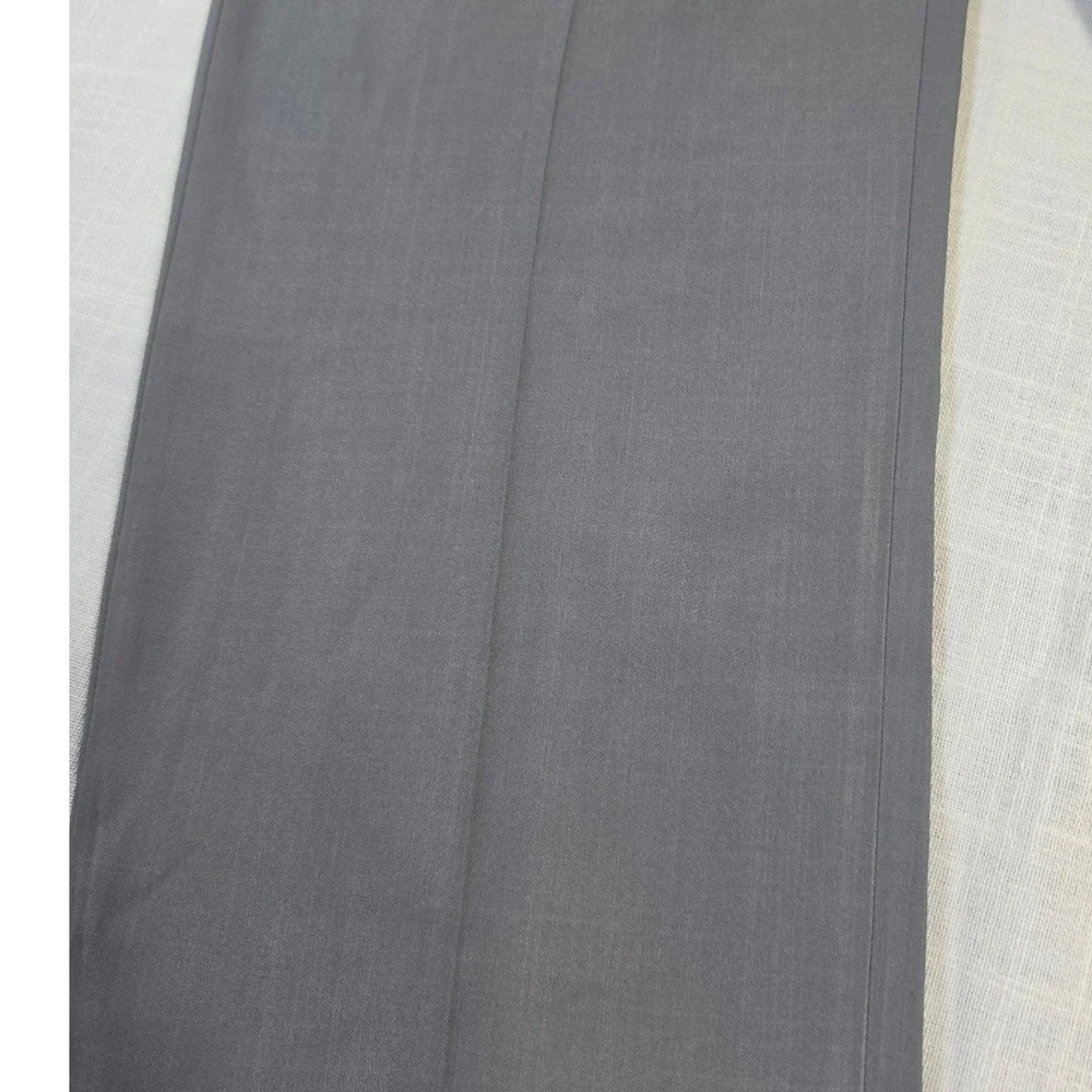 Haggar Classic Fit Eclo Stria Grey Dress Pants Mens 38x30 Flat Front Trousers